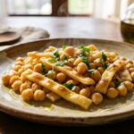 Ciceri e tria facile e veloce: la ricetta tradizionale pugliese che devi provare subito