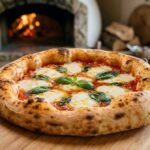 Pizza napoletana in forno di casa: il segreto per un impasto soffice e un cornicione perfetto come al ristorante
