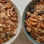 Granola: confronto tra due marchi venduti al supermercato secondo Yuka, ecco quale è la più zuccherata